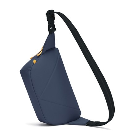 Pacsafe GO Sling Pack 1