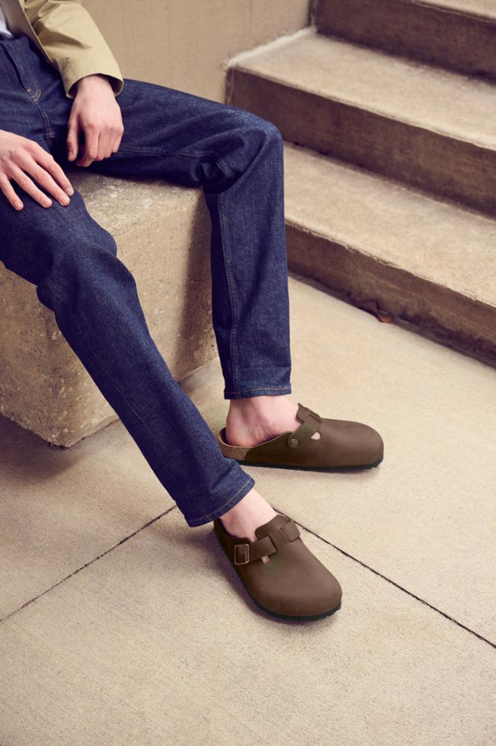 Location Image for Boston Soft Footbed Clogs - Men's
