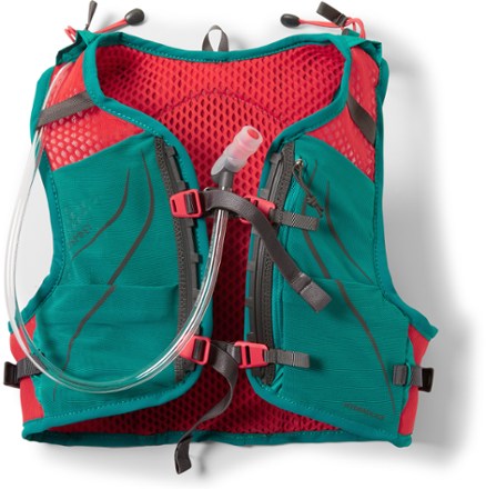 The Best Hydration Vests for Runners - Outside Online