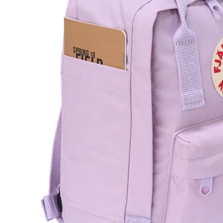 Fjallraven Kanken Mini Pack Trekking pole attachments