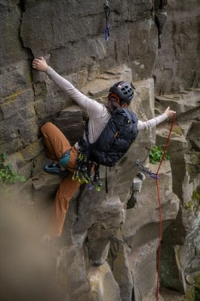 Gregory Alpinisto 30 Pack 2