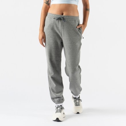 On Body Image of color Gray