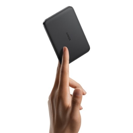 Anker MagGo Power Bank (5,000 mAh, Ultra-Slim) 3