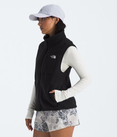 The North Face Yumiori Vest - Women's 4