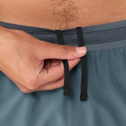 Brooks Dash 6" Shorts - Men's 4