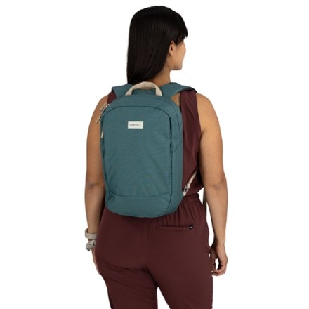 Osprey Arcane Small Pack 6