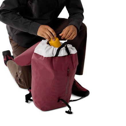 Arc'teryx Granville 25 Pack 8