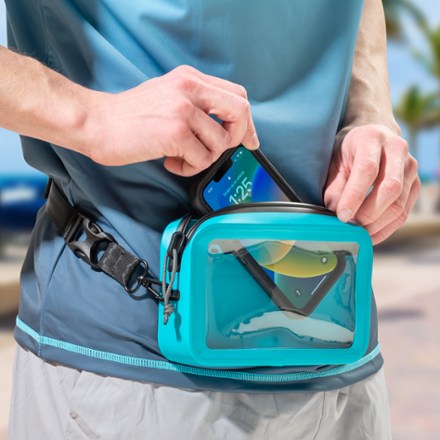 Waterproof fanny pack clearance rei