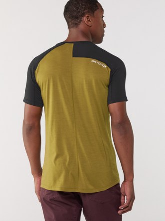 Ortovox 120 Tec Fast Mountain T-Shirt - Men's 2