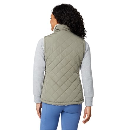 Free Country Stratus Lite Reversible Insulated Vest - Women's 1