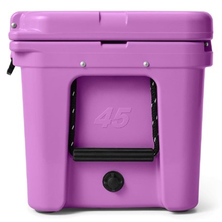 YETI Tundra 45 Cooler 2