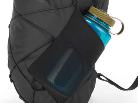 Patagonia Terravia Pack - 14 L Water bottle pocket (Water bottle sold separately) (Black)