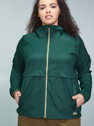 rei green jacket