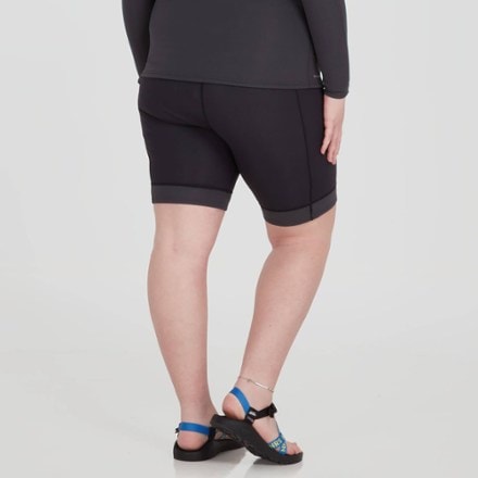 NRS HydroSkin 0.5 Shorts - Women's 4