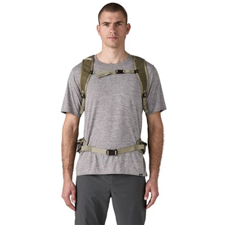 Patagonia Terravia Pack 22 L 4