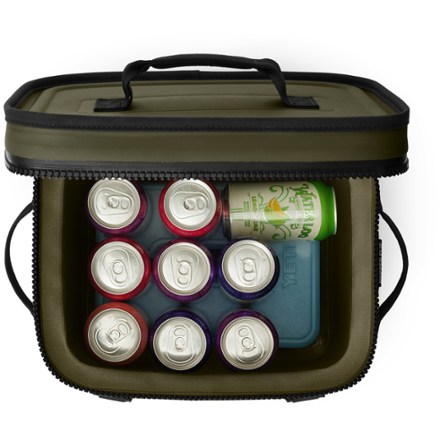 YETI Hopper Flip 12 Soft Cooler 7