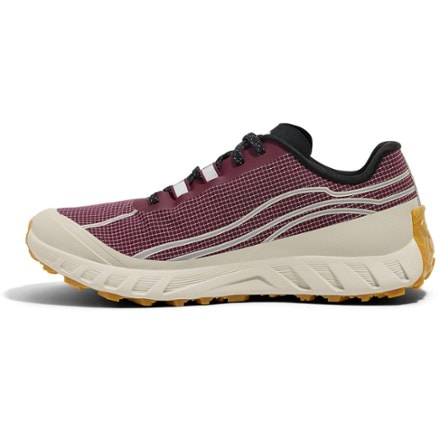 norda 002 Trail-Running Shoes - Women's 1