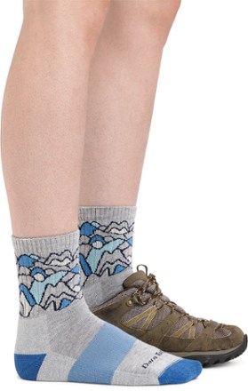 Darn Tough COOLMAX Overlook Micro Crew Midweight Hiking Socks - Women's 1