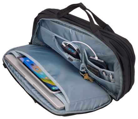 Thule Subterra 2 Hybrid Travel Bag 10