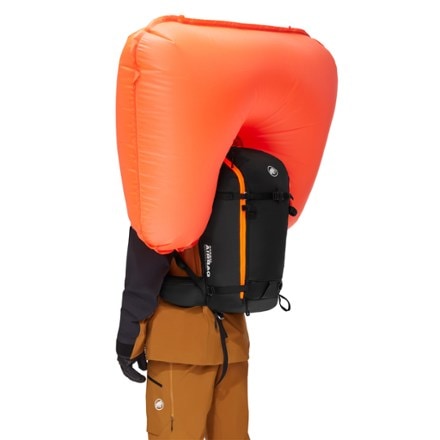 Mammut Tour 30 Removable Airbag 3.0 Avalanche Airbag Pack 2