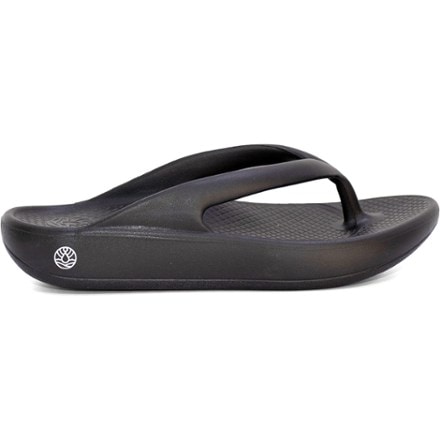 Freewaters Cloud9 Ultra Bliss Flip-Flops - Women's 0