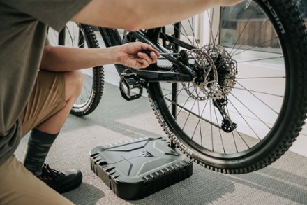 Topeak Tune-Up Station Bike Stand 2