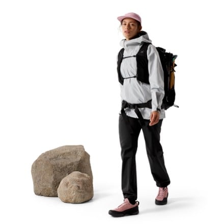 Arc'teryx Beta Jacket - Women's 3