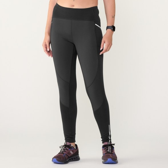 Model info: Height: 5' 10.5" | Waist: 27" | Wearing size: M