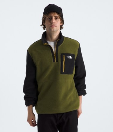 The North Face Yumiori Quarter-Zip Pullover - Men's 1