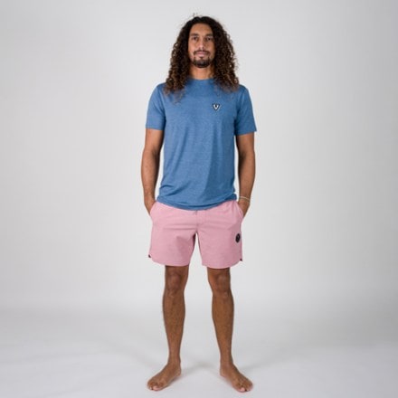 VISSLA Breakers 16.5" Ecolastic Board Shorts - Men's 1