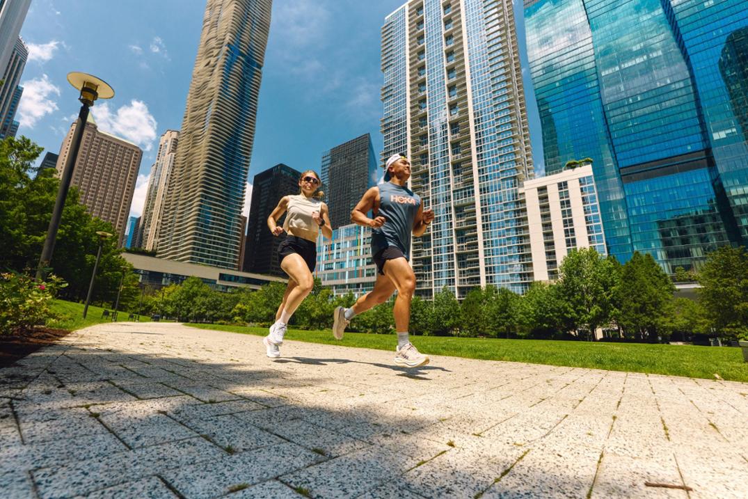 Location Image for Bondi 9 Road-Running Shoes - Women's