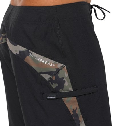 O'Neill Superfreak 20" Board Shorts - Men's 3