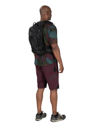 Osprey Raptor 14 Hydration Pack - Men's 5