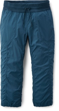 North face aphrodite 2.0 capri best sale