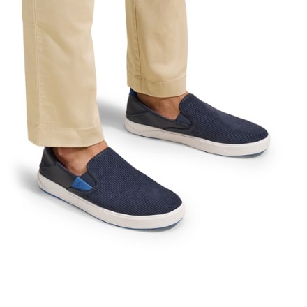 OluKai Lae'ahi Kapa Shoes - Men's 5