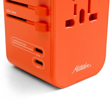 Matador Global Travel Adapter 4