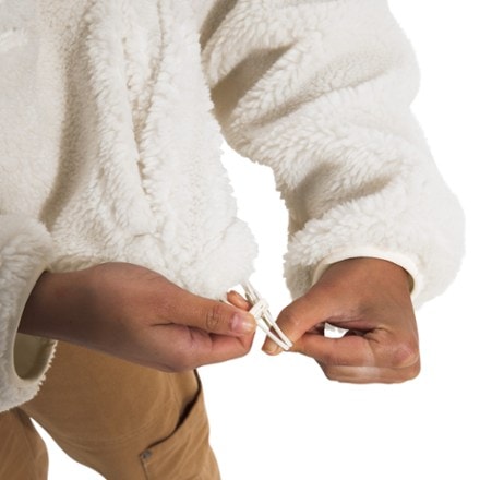 The North Face Extreme Pile Pullover 2 - Women's 5