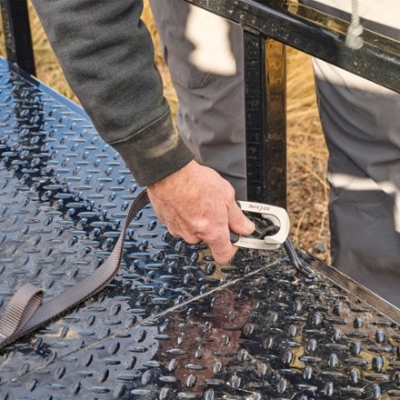 Nite Ize CamJam HookLock Strap Hooks - Large - Package of 2 7