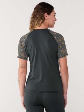 Wild Rye Nona Base Layer T-Shirt - Women's 2