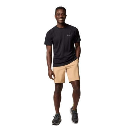 Columbia Tech Trail Utility 9" Shorts - Men's 2