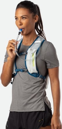 Nathan Crossover 5 Liter Hydration Pack 2