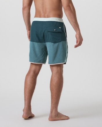 Vuori Cruise Board Shorts - Men's 18.5" Outseam 2