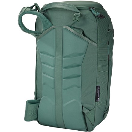 Thule Landmark 60 L Travel Pack - Women's Tuck away shoulder and hip straps