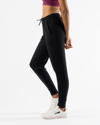 rabbit EZ Joggers 2.0 - Women's 2