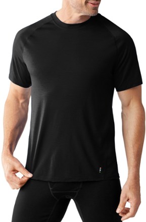 athletic works men's core quick dry short sleeve tee