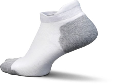 Feetures Elite Max Cushion No Show Tab Socks 6