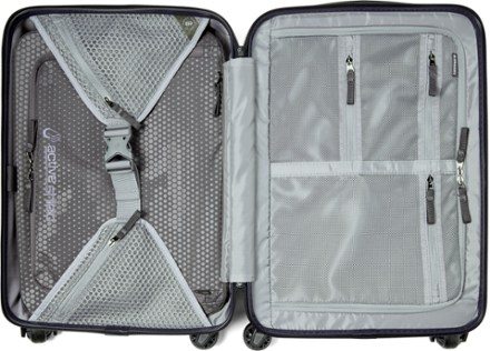 Gregory Quadro Pro 22" Hardcase Wheeled Luggage Interior (Deep Navy)