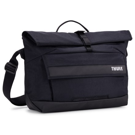 Thule Paramount 14 L Crossbody Bag 0