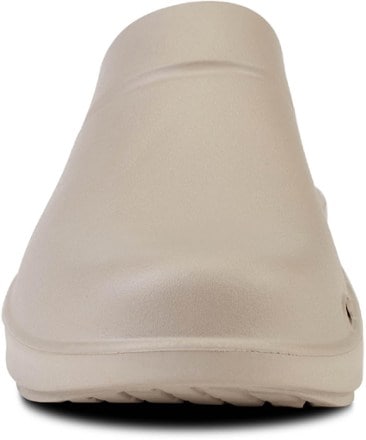 OOFOS OOCloog Clogs 4