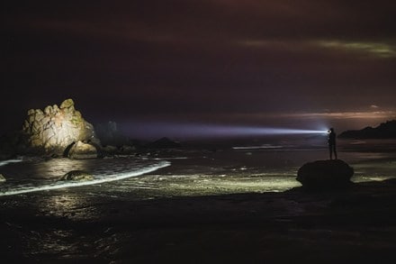Coast Longshot LS50R Spotlight 9